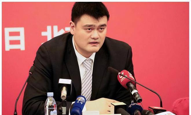 白岩松说对了“辞职”篮协主席的姚明中国篮球该何去何从？(图3)