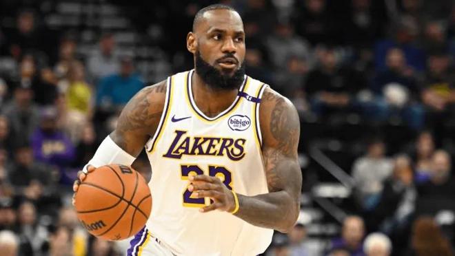 NBA一夜｜高管建议詹姆斯去国王 勇士全球市值第二 火勇裁判报告(图2)