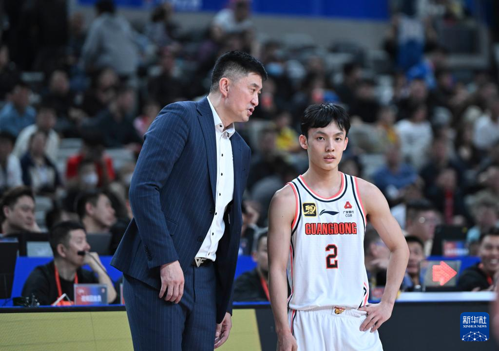 篮球——CBA常规赛：新疆伊力特不敌广东东阳光(图17)