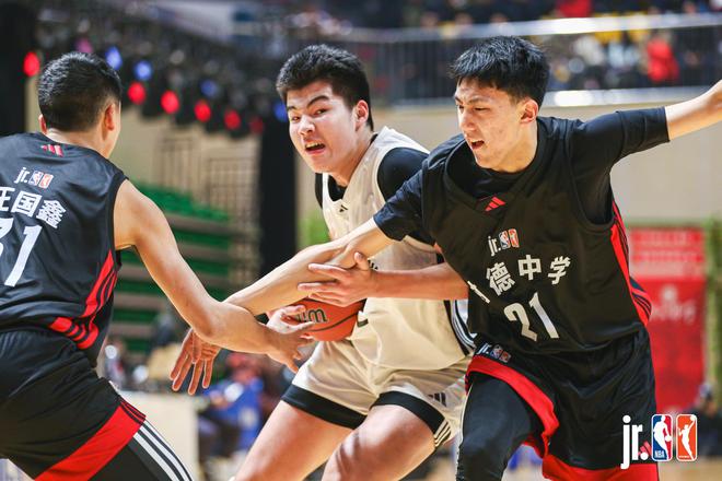 绵阳中学重回川蜀之巅 “2024-25 Jr NBA校园篮球联赛@四川”圆满收官(图3)