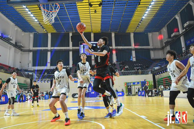 绵阳中学重回川蜀之巅 “2024-25 Jr NBA校园篮球联赛@四川”圆满收官(图4)