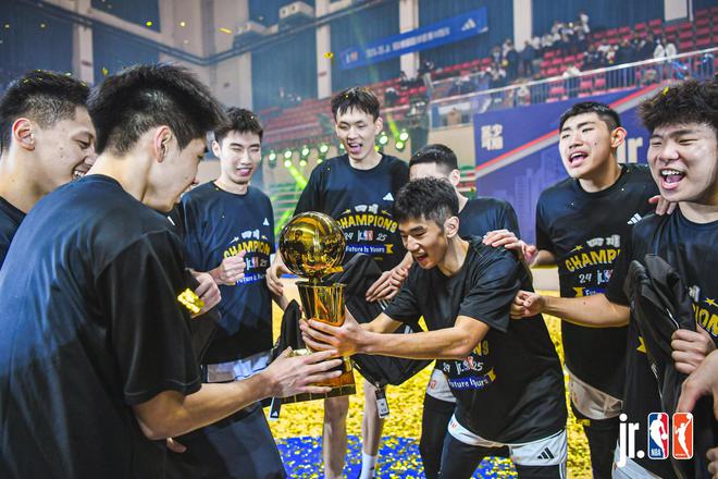 绵阳中学重回川蜀之巅 “2024-25 Jr NBA校园篮球联赛@四川”圆满收官(图12)