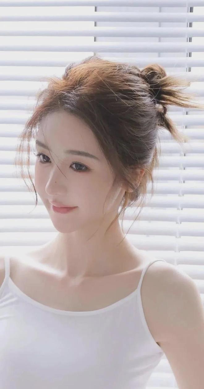 男人把女人桶的直叫爽动态图(图1)