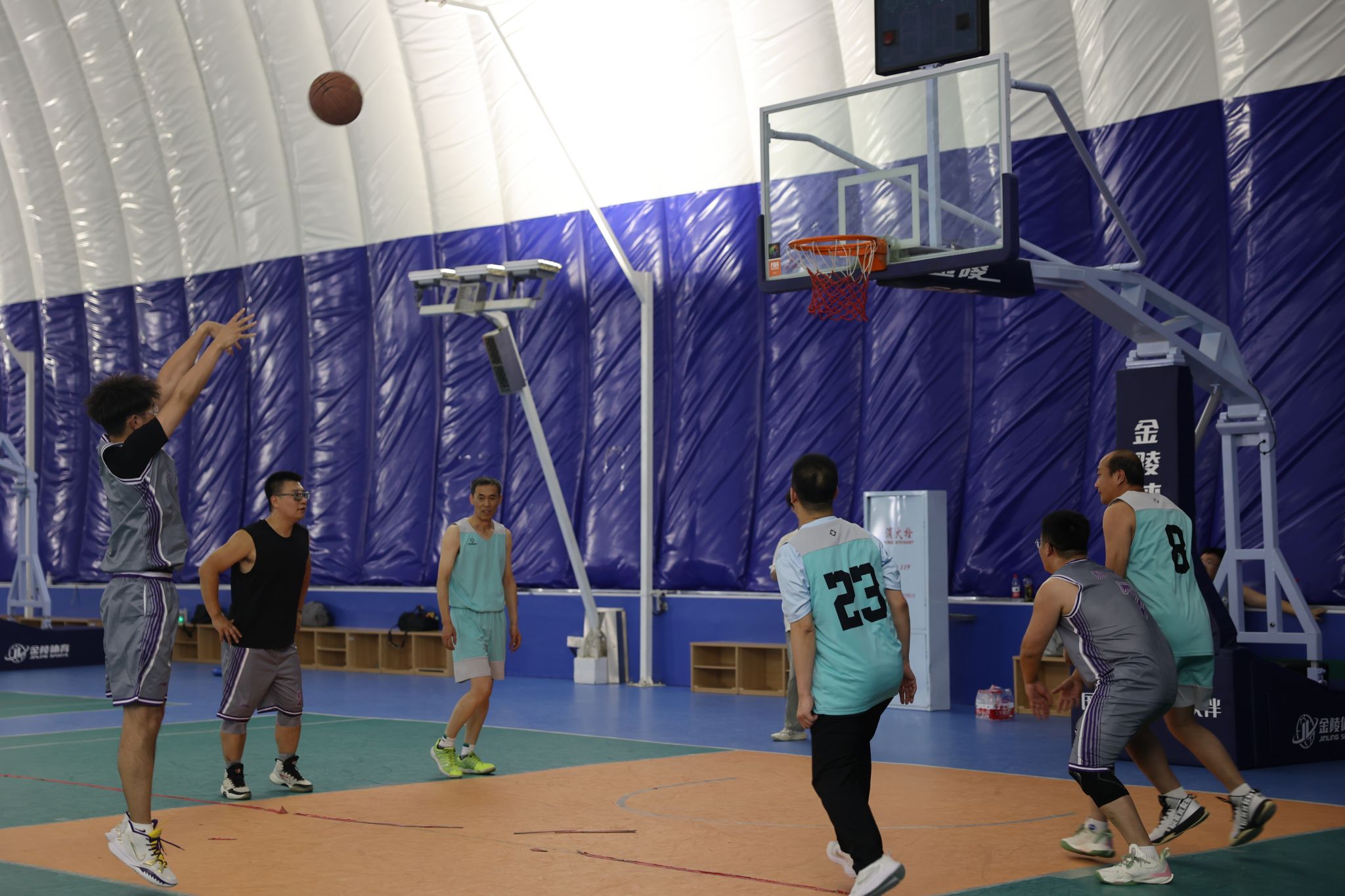 CBA：浙江遭广东逆转 约克空砍38分(图1)