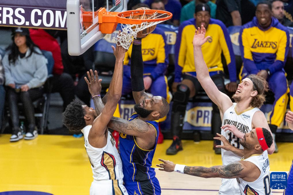 熊猫体育资讯：篮球——NBA常规赛：湖人胜鹈鹕(图6)