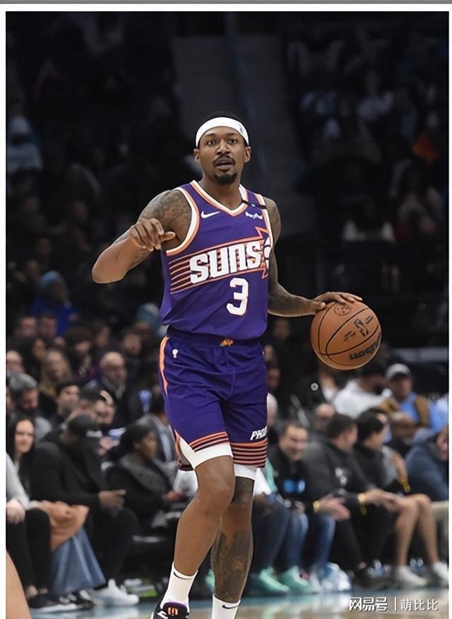 熊猫体育：湖人四巨头构想引发热议NBA夏窗动态全解析(图3)