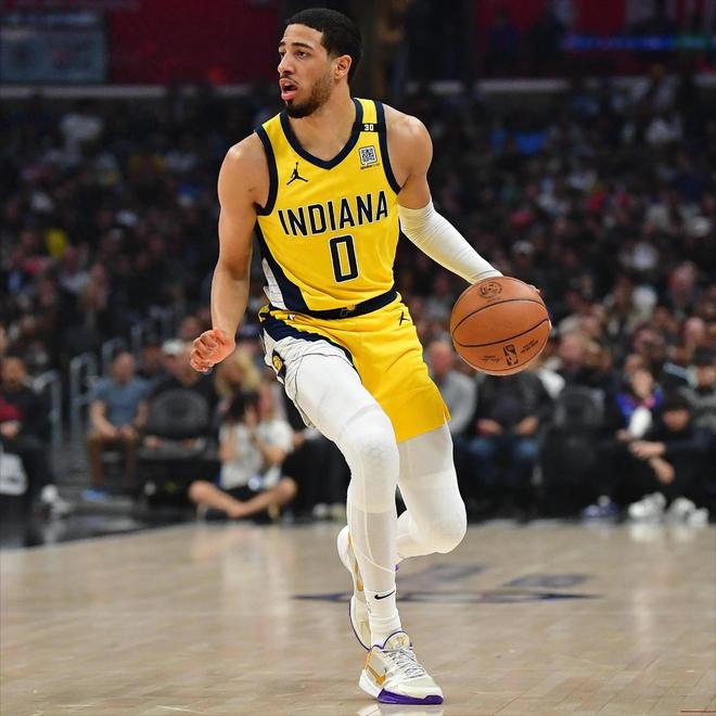 熊猫体育资讯：NBA现役十大控卫排名！东契奇第二？库里第四？哈登未进前五？(图6)