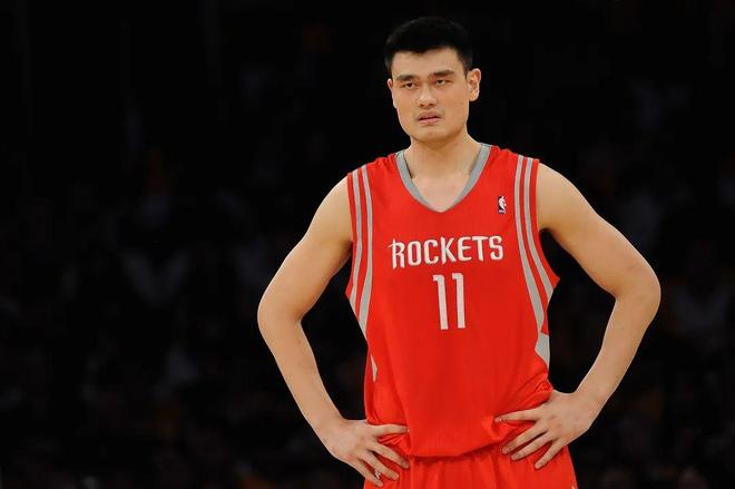 熊猫体育资讯：NBA再添中国老板除了他的爱情故事你认识他吗？(图5)