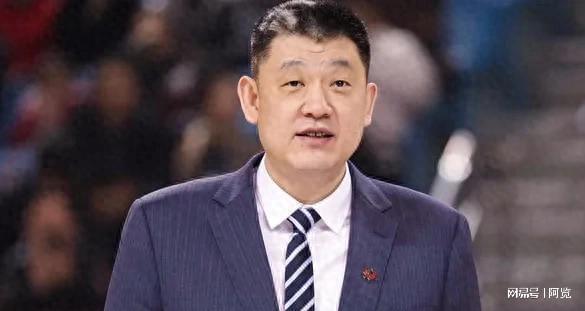 篮球速递！吉林男篮换赞助商换外援调整阵容“剑指”季后赛！(图1)