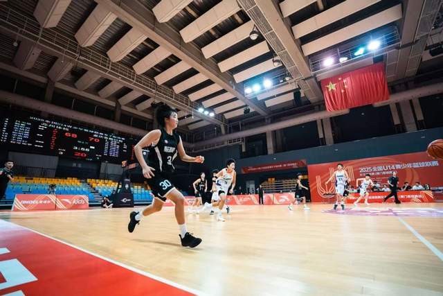 青春力量书写篮球新篇2025全国U14青少年篮球联赛决赛圆满落幕(图3)