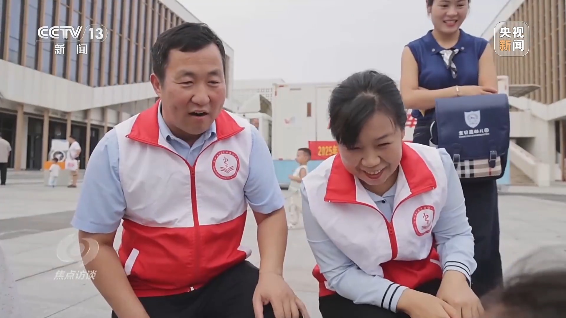 熊猫体育：焦点访谈丨用脑波踢足球VR体验消防救援科普原来可以如此有趣(图11)