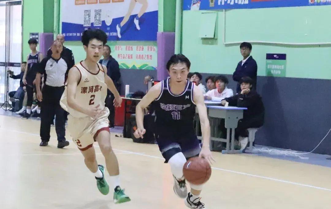 熊猫体育：体育何以点亮城市？十五运会赛场吹拂文明新风(图1)