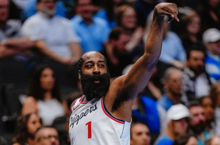 流言板]今日27分9助攻！哈登全场0罚球个人2024年11月至今首次(图1)