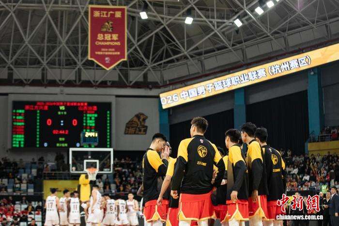 熊猫体育资讯：CBA揭幕战打响浙江广厦迎首面总冠军旗帜(图6)