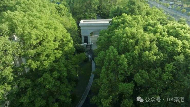 熊猫体育：浦东绿宝园翡梵首页网站绿宝园翡梵售楼处欢迎您-价格-户型-楼盘详情优缺点分析(图5)