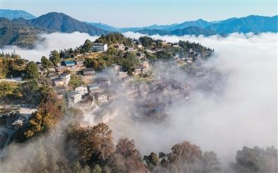 熊猫体育：贵州“村超”：吸引全世界人民一起玩(图2)