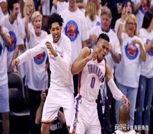 你好NBA！威少最强舞伴回归！(图5)