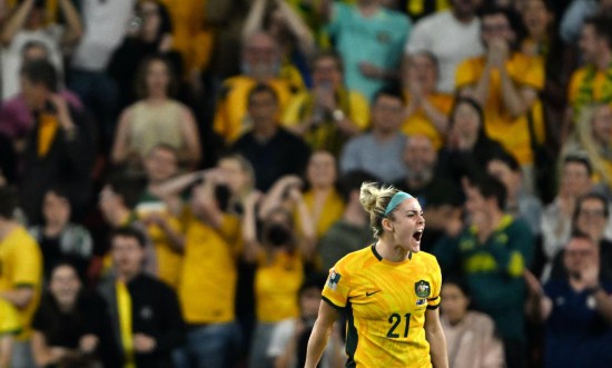 熊猫体育资讯：追光丨女足亚洲杯中国足球2026再出征！(图2)