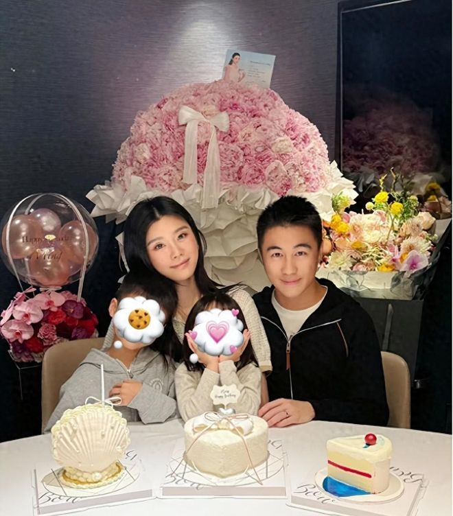 生日照藏玄机提离婚掀桌子赌王家族恩爱剧本演不下去了(图1)