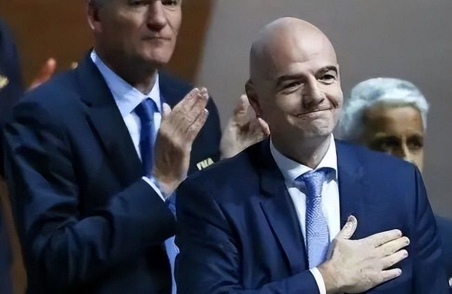 熊猫体育资讯：国际足联主席亲自访华世界杯两度扩军为何想让中国办世界杯？(图7)