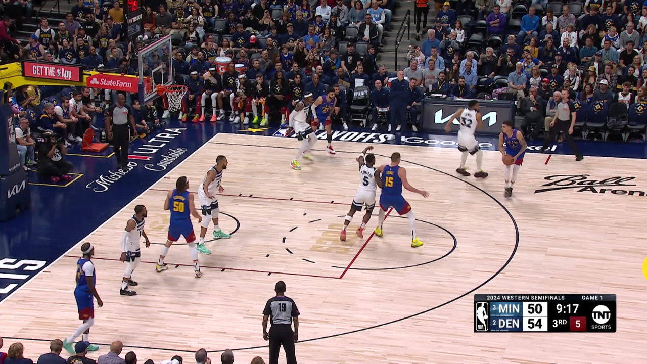 熊猫体育：NBA季后赛：首个四强诞生！76人主场0-4遭横扫尼克斯连续两年挺进东部决赛！(图1)